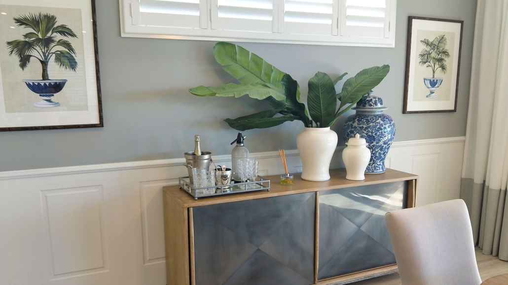 Colonial Wall Linings - Dining Room with Wainscoting Wall Panels featuring Timber Mouldings - MDF Mouldings - Dado Rail, Belt Rail, Skirt, Skirts, Skirting, Architrave, Architraves